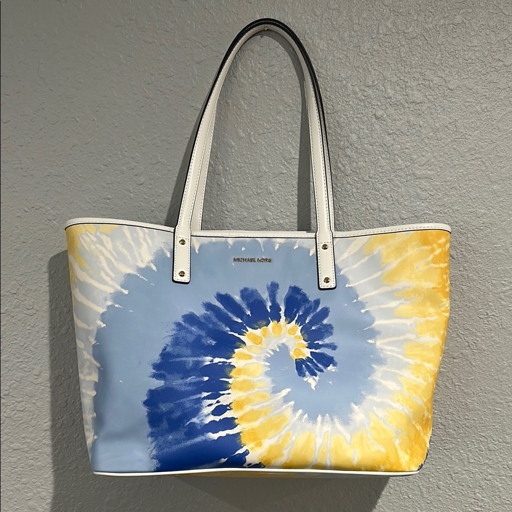 Michael Kors Vibrant Blue and Yellow large tote. NWT